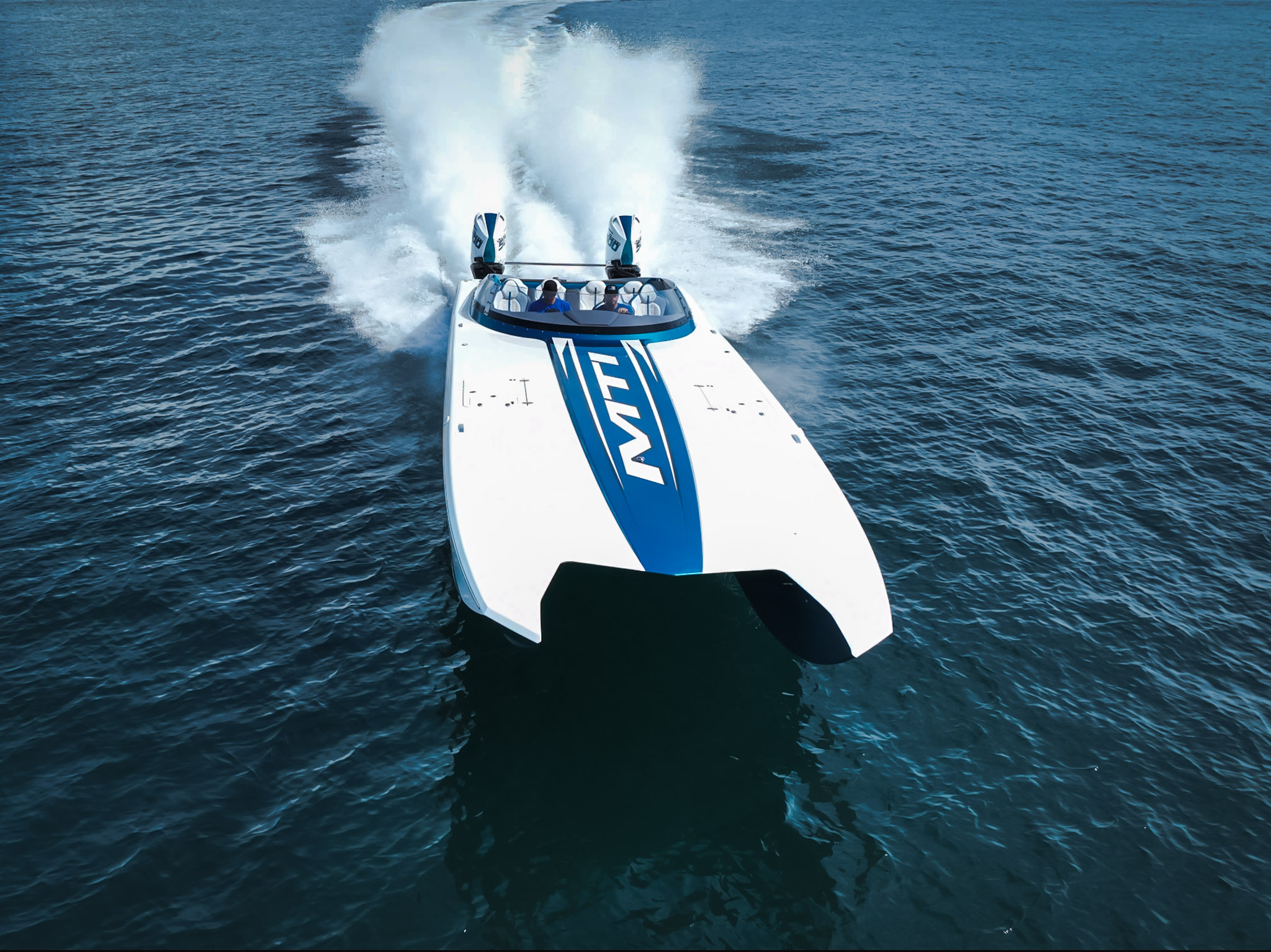 Performance boat on-water action photography